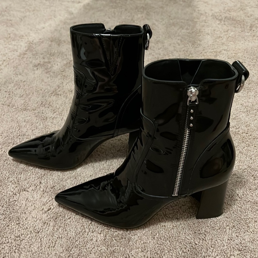 Paige Black Patent Leather Callan Block Heel Boots Size 7.5